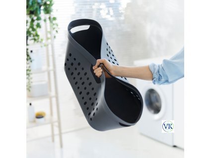 Ergonomikus fekete ruháskosár fogantyúval